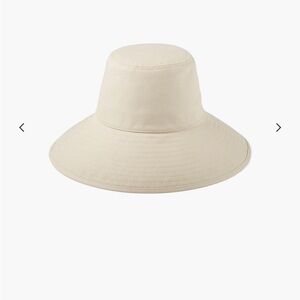 Lack of Color Holiday Bucket- Beige Canvas S-M